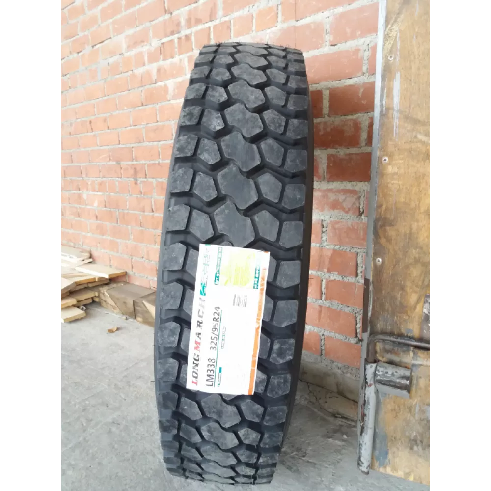 Грузовая шина 325/95 R24 Long March LM-338 22PR в Нижней Туре